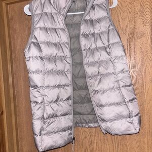 Eddie Bauer Metallic Gray Puffer Vest